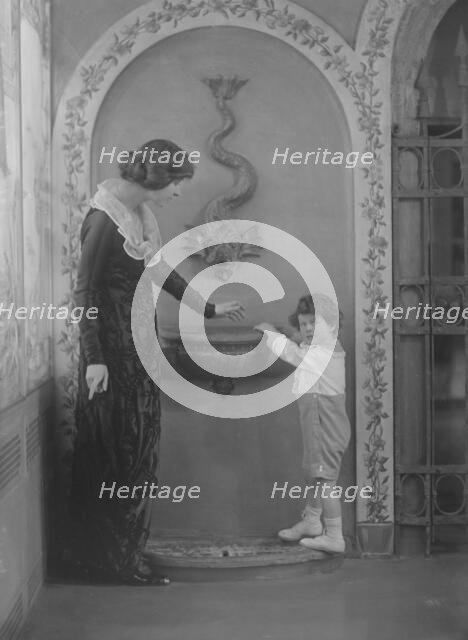 Rosen, Walter T., Mrs., and son, portrait photograph, 1919 Feb. 5. Creator: Arnold Genthe.