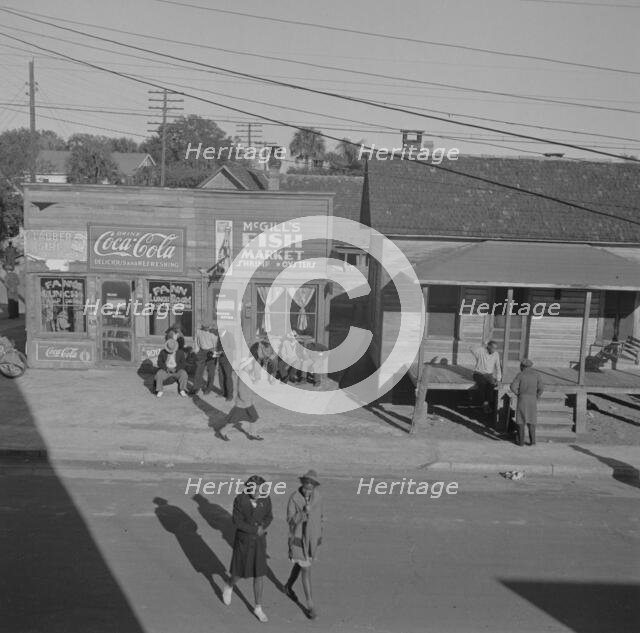 Bethune-Cookman College, Daytona Beach, Florida, 1943. Creator: Gordon Parks.