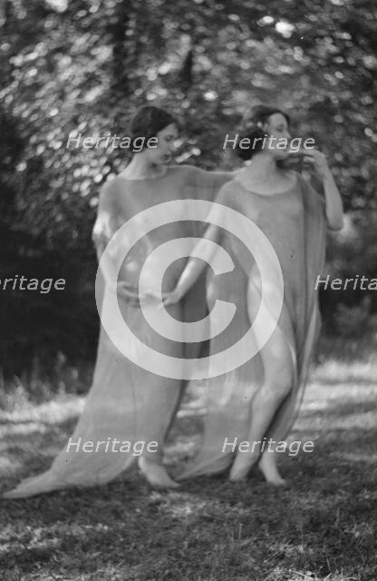 Desha and Leah dancing in Port Washington, 1921 Aug. 21. Creator: Arnold Genthe.