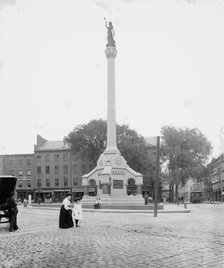Soldier's Monument, Troy, N.Y., 1905. Creator: Unknown.