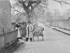 Villagers at Moulsford, Oxfordshire, 1895. Artist: Henry Taunt