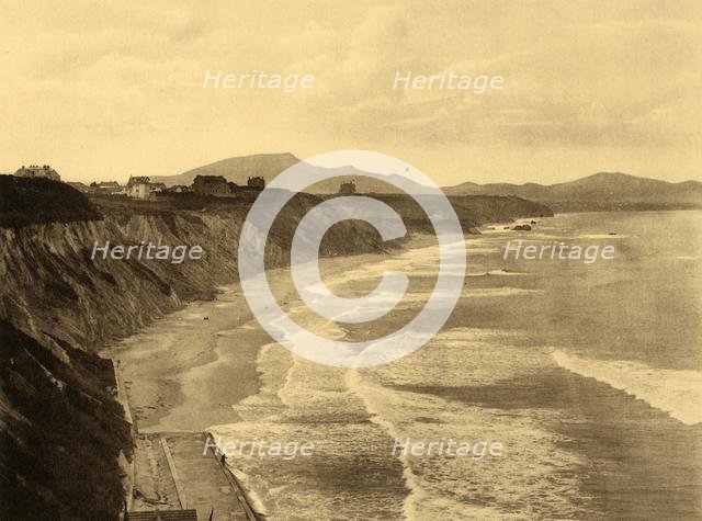 'Biarritz - La Cote des Basques, c1930. Creator: Unknown.