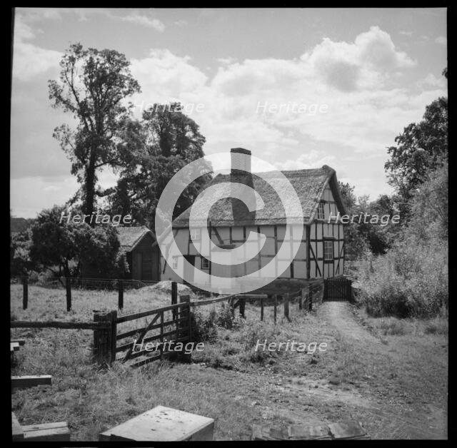 Artist's Cottage, Trotshill, Warndon, Worcester, Worcestershire, 1939-1940. Creator: Marjory L Wight.