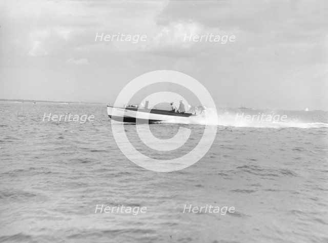 Planning motor boat 'Crusader', 1914. Creator: Kirk & Sons of Cowes.