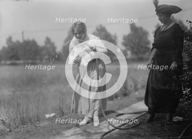 Lillian Rosedale & Vivian Holt, between c1915 and c1920. Creator: Bain News Service.