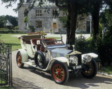 1909 Rolls Royce Silver Ghost. Artist: Unknown