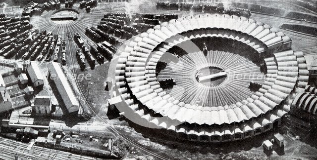 Aerial view of the train locomotives engine shed in Venissieux (Rhone), photograph, 1934.