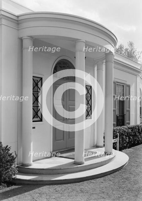 World's Fair, Good Housekeeping House, 1939. Creator: Gottscho-Schleisner, Inc.