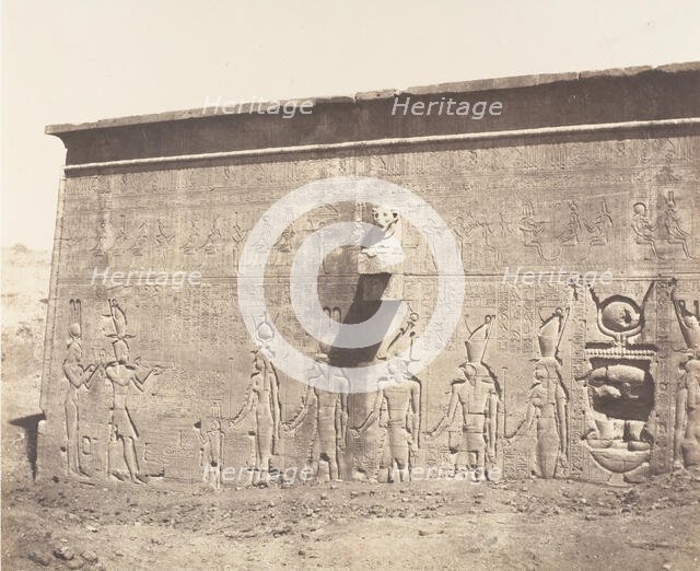 Dendérah (Tentyris), Temple d'Athôr - Face Postérieure, 1851-52, printed 1853-54. Creator: Félix Teynard.