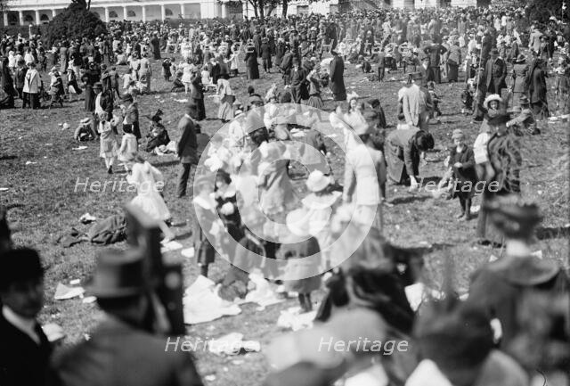 Easter Egg Rolling, White House, 1914. Creator: Harris & Ewing.