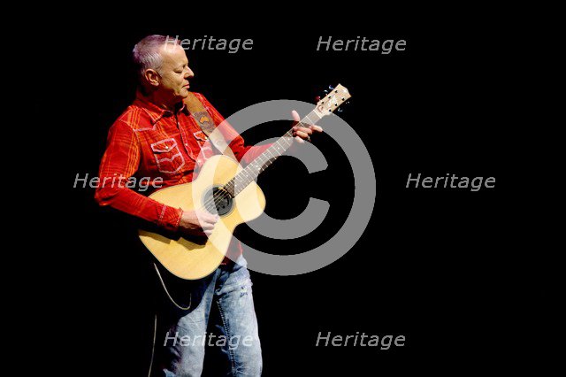 Tommy Emmanuel, Hawth, Crawley, West Sussex, January 12, 2017. Artist: Brian O'Connor.