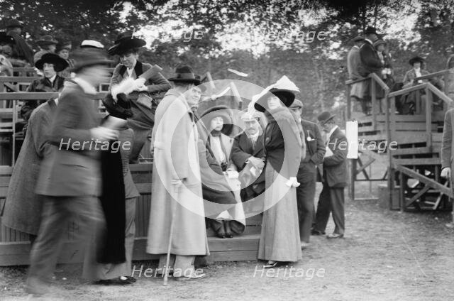 Mrs. Livermore, Mrs. Goadby Loew, Wil[...], Mrs. A.S. Burden, Mrs. Gordon..., between c1910-c1915. Creator: Bain News Service.