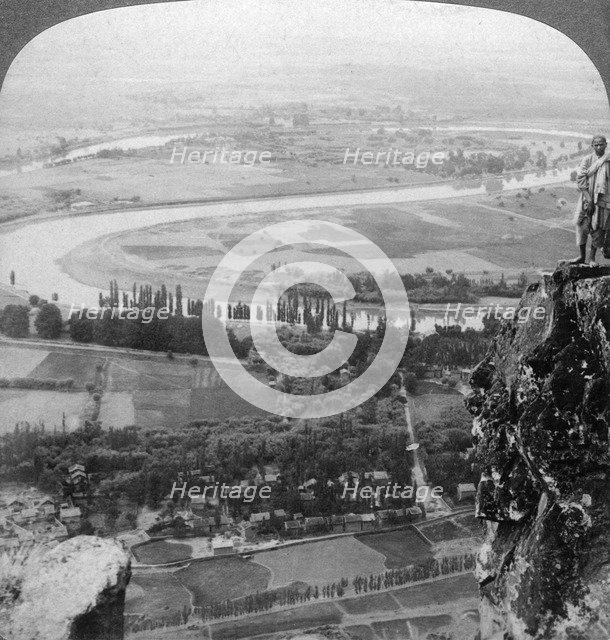 The Vale of Cashmere (Kashmir), India, 1903.Artist: Underwood & Underwood