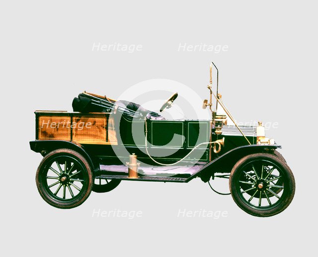 Sample of a Ford T car, from year 1911.