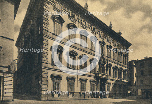 'Roma - Palace of the Senate', 1910. Artist: Unknown.