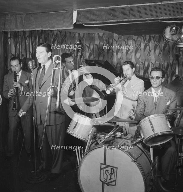 Portrait of Jack Teagarden, Peanuts Hucko, Jack Lesberg, and Max Kaminsky, Famous Door, N.Y., 1947. Creator: William Paul Gottlieb.