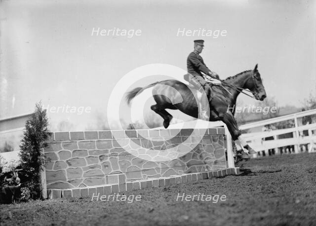 Horse Show - Hurdling. Johnston, Gordon, 1st Lt., U.S.A. 7th Cavalry, 1911. Creator: Harris & Ewing.