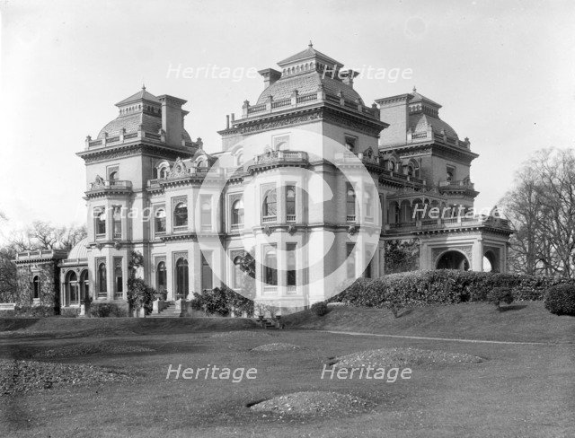 Hedsor House, Hedsor, Buckinghamshire, c1860-c1922. Artist: Henry Taunt