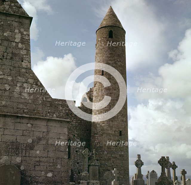 Celtic round tower, 11th century. Artist: Unknown