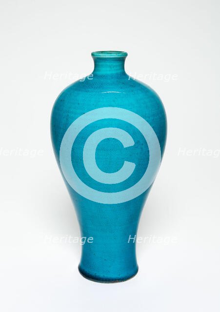 Bottle Vase (Meiping), Qing dynasty (1644-1911), Qianlong period (1736-1795). Creator: Unknown.