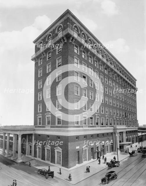 Union Depot, Norfolk, Va., c.between 1910 and 1920. Creator: Unknown.