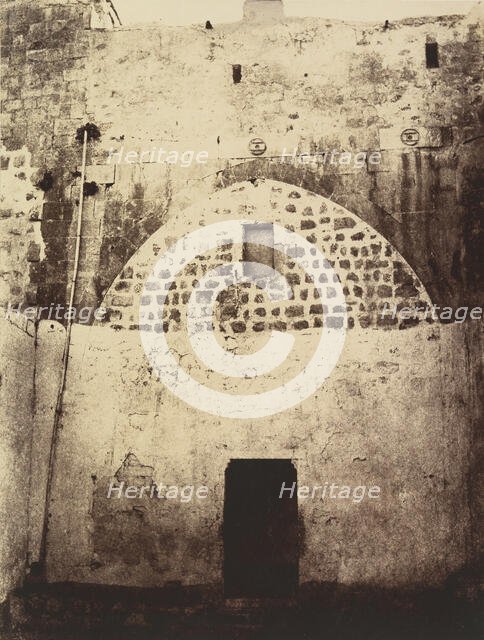 Ie Station. Jésus est condamné à mort. Une cour intérieure de la caserne turque o..., 1860 or later. Creator: Louis de Clercq.