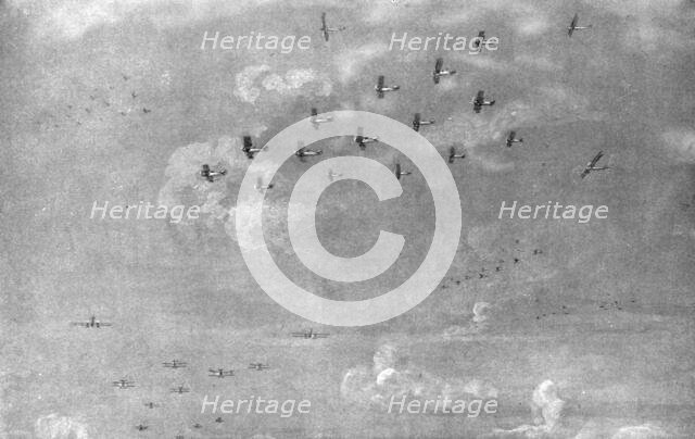 ''Combat Aerien; en escadre; Escadre de bombardement en expedition...,1918. Creator: Etienne Cournault.