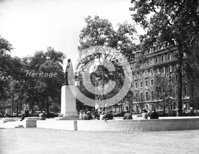 Franklin D. Roosevelt Memorial, Grosvenor Square, London, c1955.  Creator: Arthur Charles Kirby Ware.