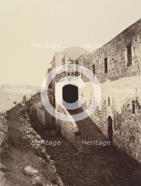 Entrée d'une caserne turque. C'est a cette porte que les pèlerins font les prière..., 1860 or later. Creator: Louis de Clercq.