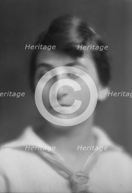 Members of the International Institute for Immigrant Girls, Y.W.C.A., in national costumes..., 1915. Creator: Arnold Genthe.