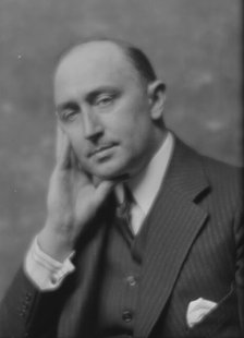 Aitken, Harry E., Mr., portrait photograph, ca. 1914. Creator: Arnold Genthe.