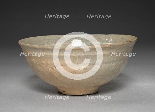 Bowl with White-slip Decorations, 1300s-1400s. Creator: Unknown.
