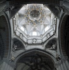 Tarazona Cathedral, inside of the cimborio.