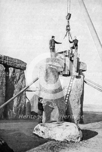 Lifting of an impost at Stonehenge, 1901, (c1920). Artist: Unknown