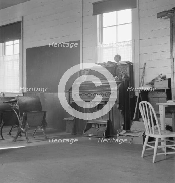 8:45 a.m., interior of the eastern Oregon one-room county school, Baker County, Oregon, 1939. Creator: Dorothea Lange.