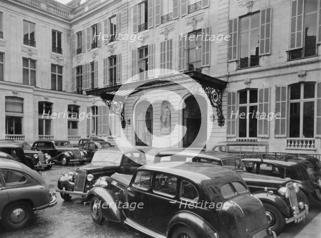 Entrance courtyard, British Embassy offices, Paris, France, 1964. Artist: Unknown.
