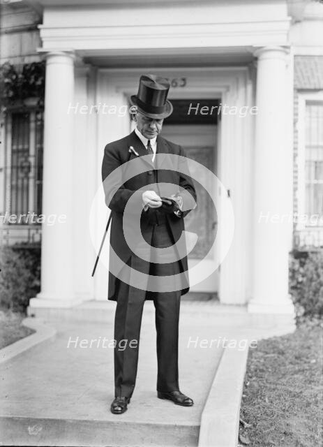 Mahlon H. [sic] Pitney, Associate Justice, U.S. Supreme Court, 1913. Creator: Harris & Ewing.