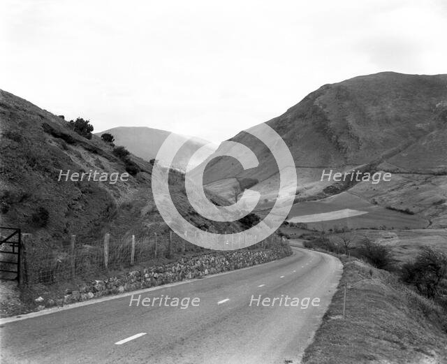 Bwlch Oerddrws, Merioneth, Wales, c1955. Creator: Arthur Charles Kirby Ware.