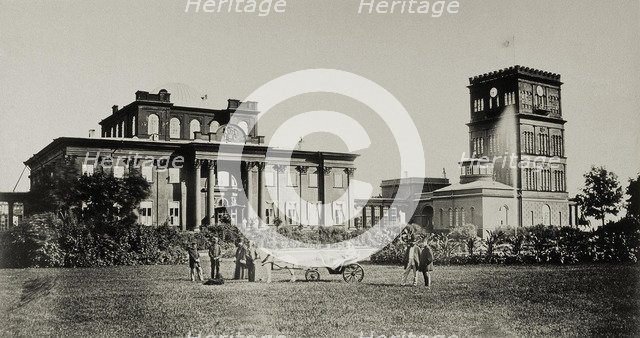 The Paskevich Residence in Gomel, 1860s. Artist: Bianchi, Giovanni (1812-1893)