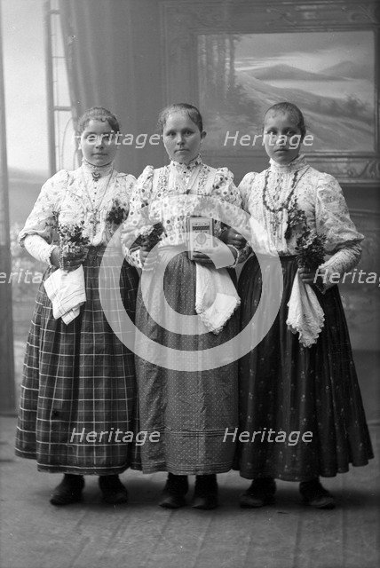 Young migrant workers from Galicia in traditional costume, Landskrona, Sweden, 1910. Artist: Unknown