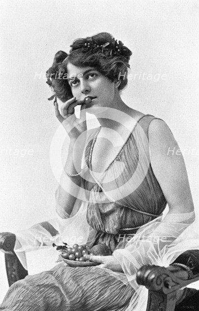 Irene Warren, 1908-1909.Artist: Alfred Ellis & Walery