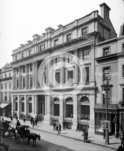 Coutt's Bank, The Strand,  London, 1904. Artist: Bedford Lemere and Company
