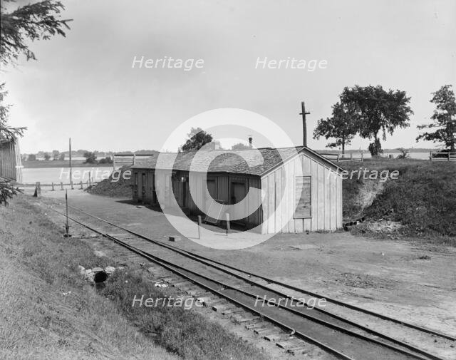 Railway station, Grosse Ile, Mich., between 1900 and 1910. Creator: William H. Jackson.