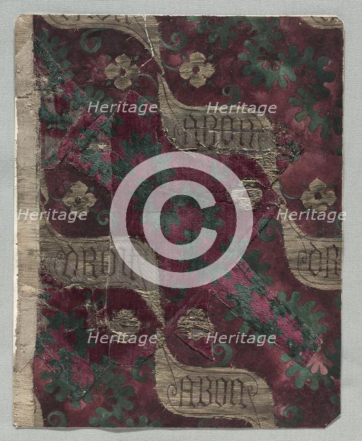 Velvet Fragment, c. 1385-1402. Creator: Unknown.