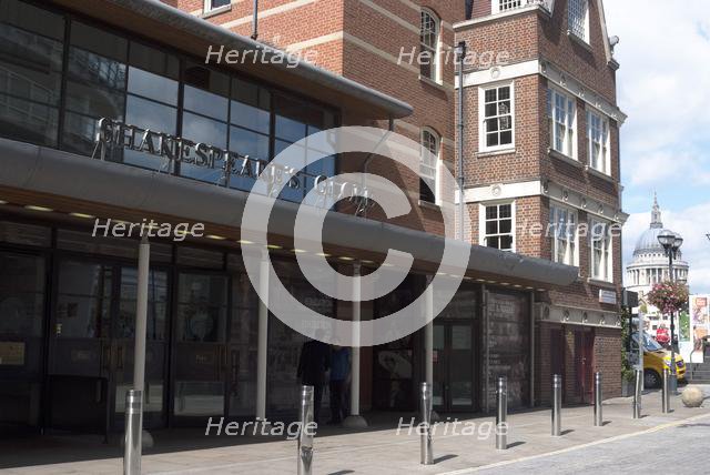 Main entrance, Shakespeare's Globe, Southwark, London, England, UK, 3/9/10.  Creator: Ethel Davies.