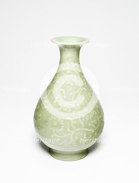 Pear-Shaped Vase with Floral Scrolls, Qing dynasty, Qianlong reign mark (1736-1795), 18th/19th cent. Creator: Unknown.
