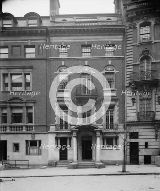 Four-story townhouse with curved pediment, possibly New York, N.Y., between 1900 and 1910. Creator: William H. Jackson.