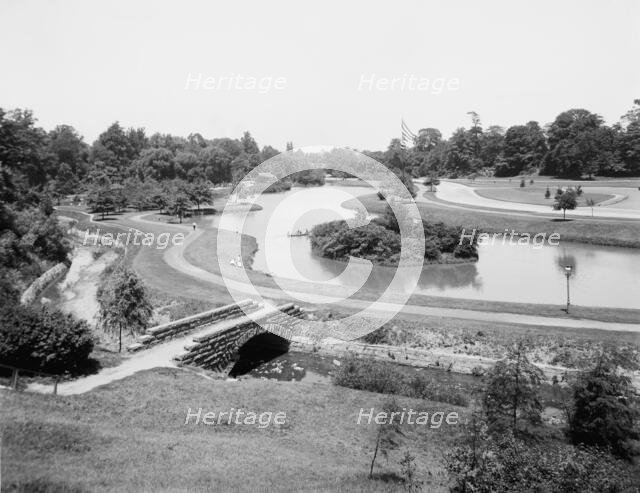 Lake and Boulevard, Rockefeller Park, Cleveland, O[hio], between 1900 and 1920. Creator: Unknown.