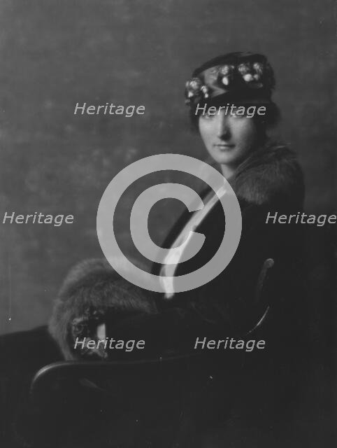Backman, E., Miss, portrait photograph, 1916. Creator: Arnold Genthe.