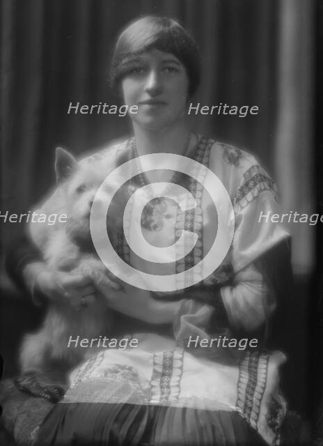 Harriman, Mrs., with dog, portrait photograph, 1913 July 7. Creator: Arnold Genthe.